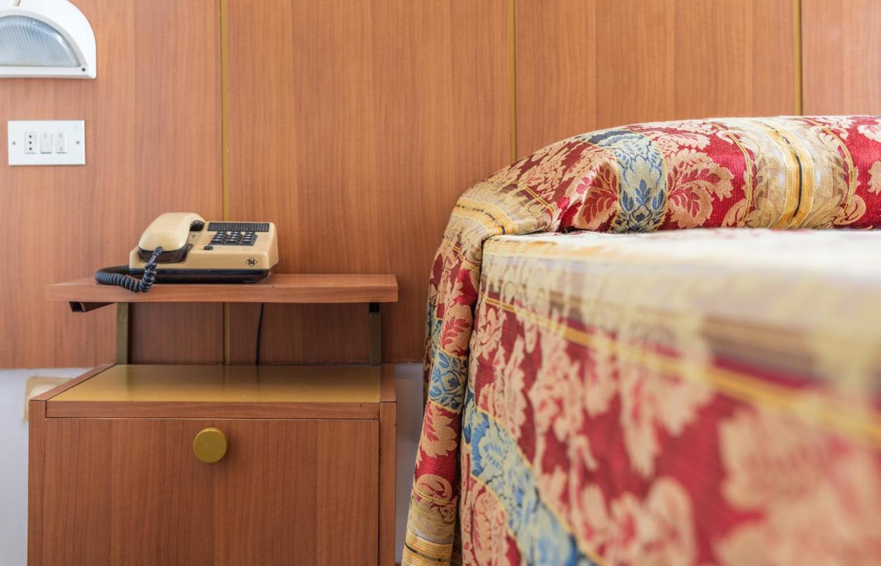 Majestic Hotel 3*